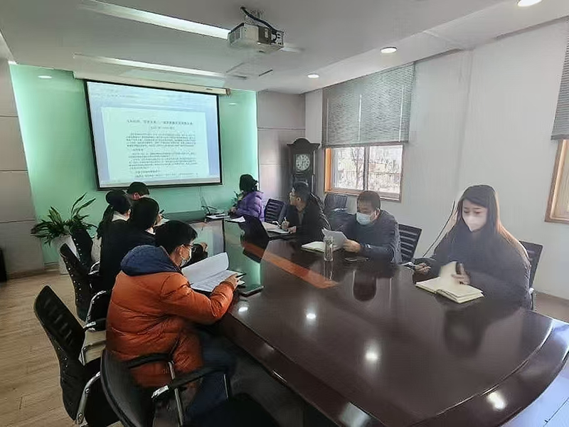 “五年奮進路，城市煥新顏”宏嘉公司研討城市更新五年發(fā)展方案